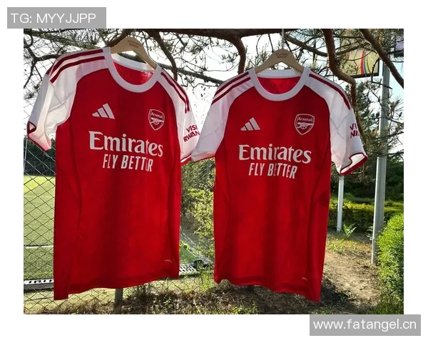 英超球队球衣胸前红色元素含义